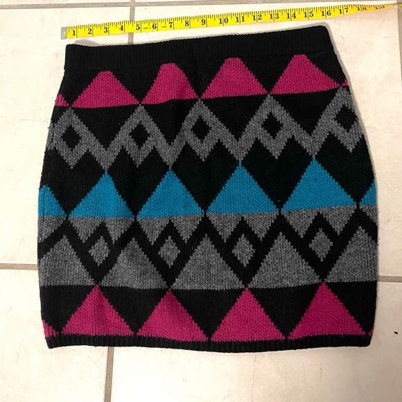 Victoria's secret Retro mini sweater skirt Large - Picture 3 of 4